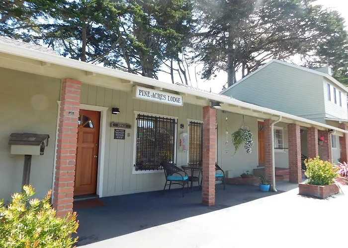 Pine Acres Lodge